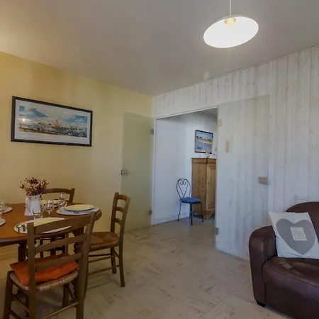 Apartment Moulin Des Gardes By Interhome